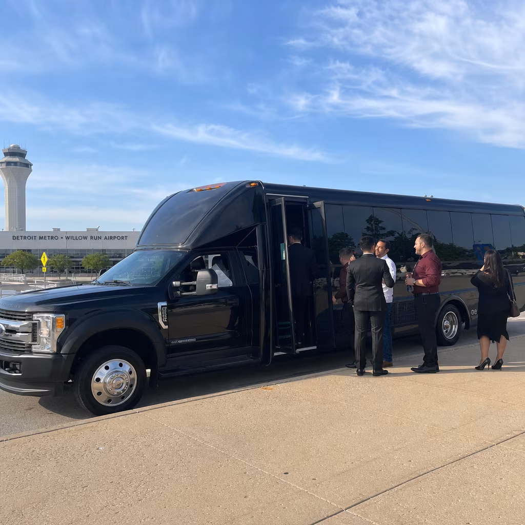 Rent a Bus to Detroit Metropolitan Airport (DTW)