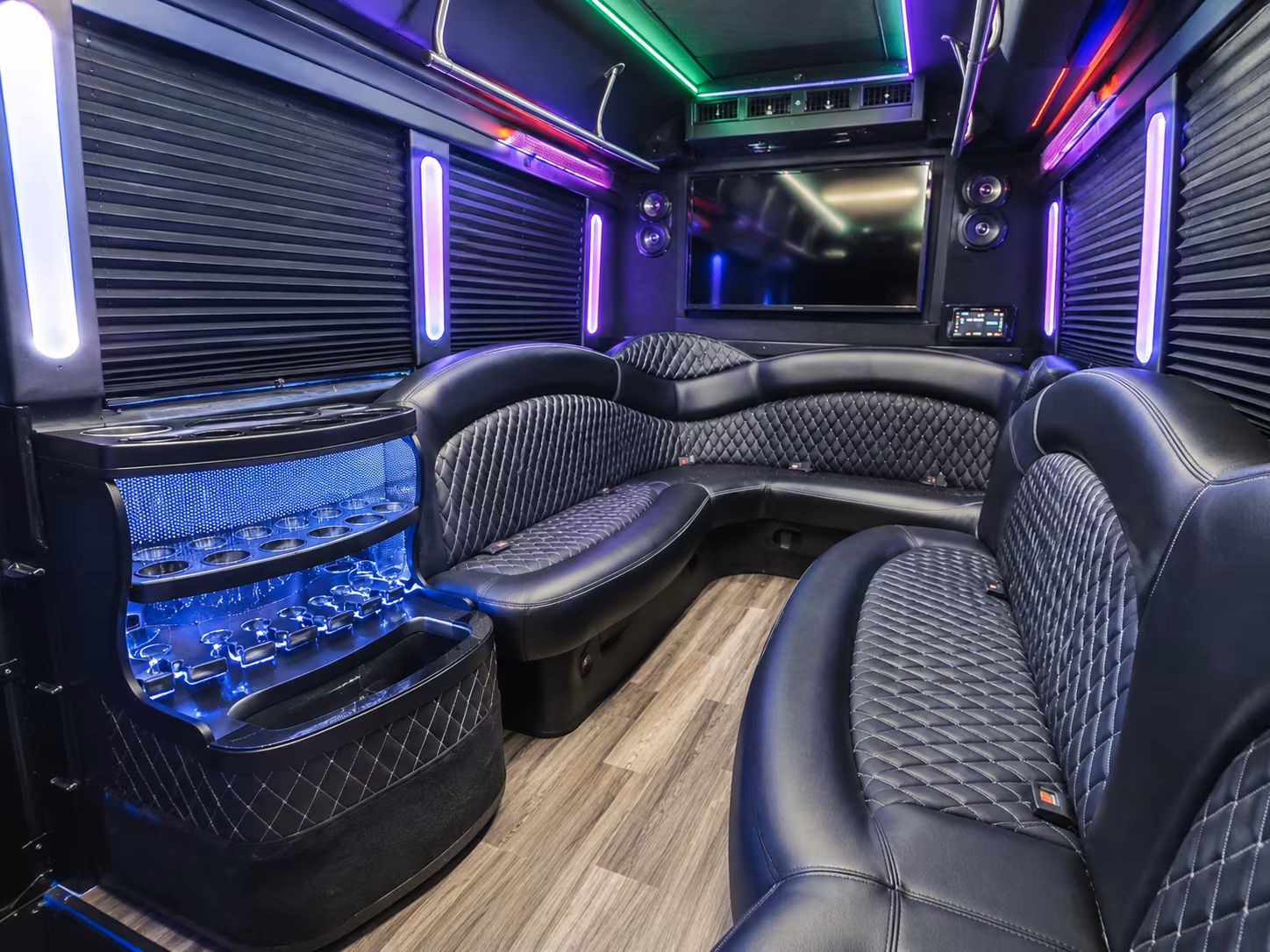 Sterling Heights Birthday, Sweet 16, & Quinceañera Transportation party bus exterior