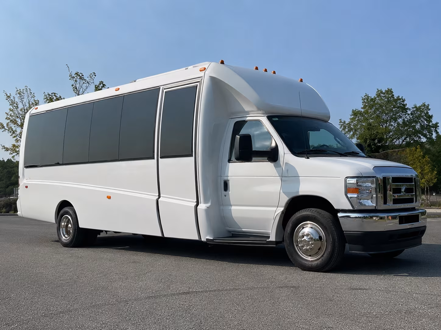 Sterling Heights Wedding Transportation party bus exterior